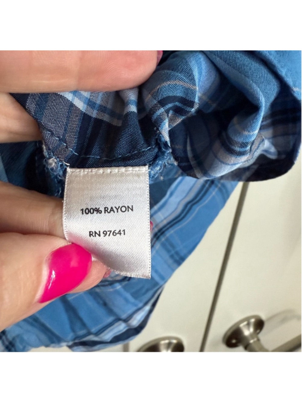 J.Jill woman’s Blue Plaid button down long sleeve Shirt blouse size medium petit - Picture 4 of 6